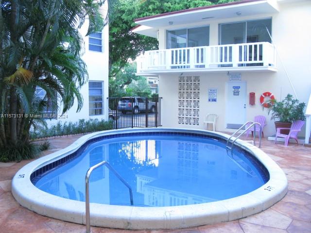 ROYAL PALM VILLAS CONDO - Residential Lease