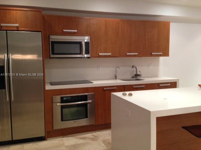 ROYAL PALM VILLAS CONDO - Residential Lease