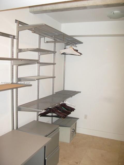 ROYAL PALM VILLAS CONDO - Residential Lease