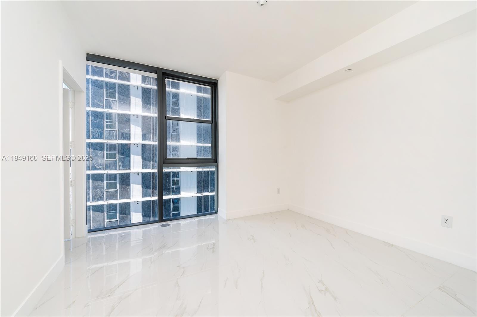 Aria Reserve Miami - Residential
