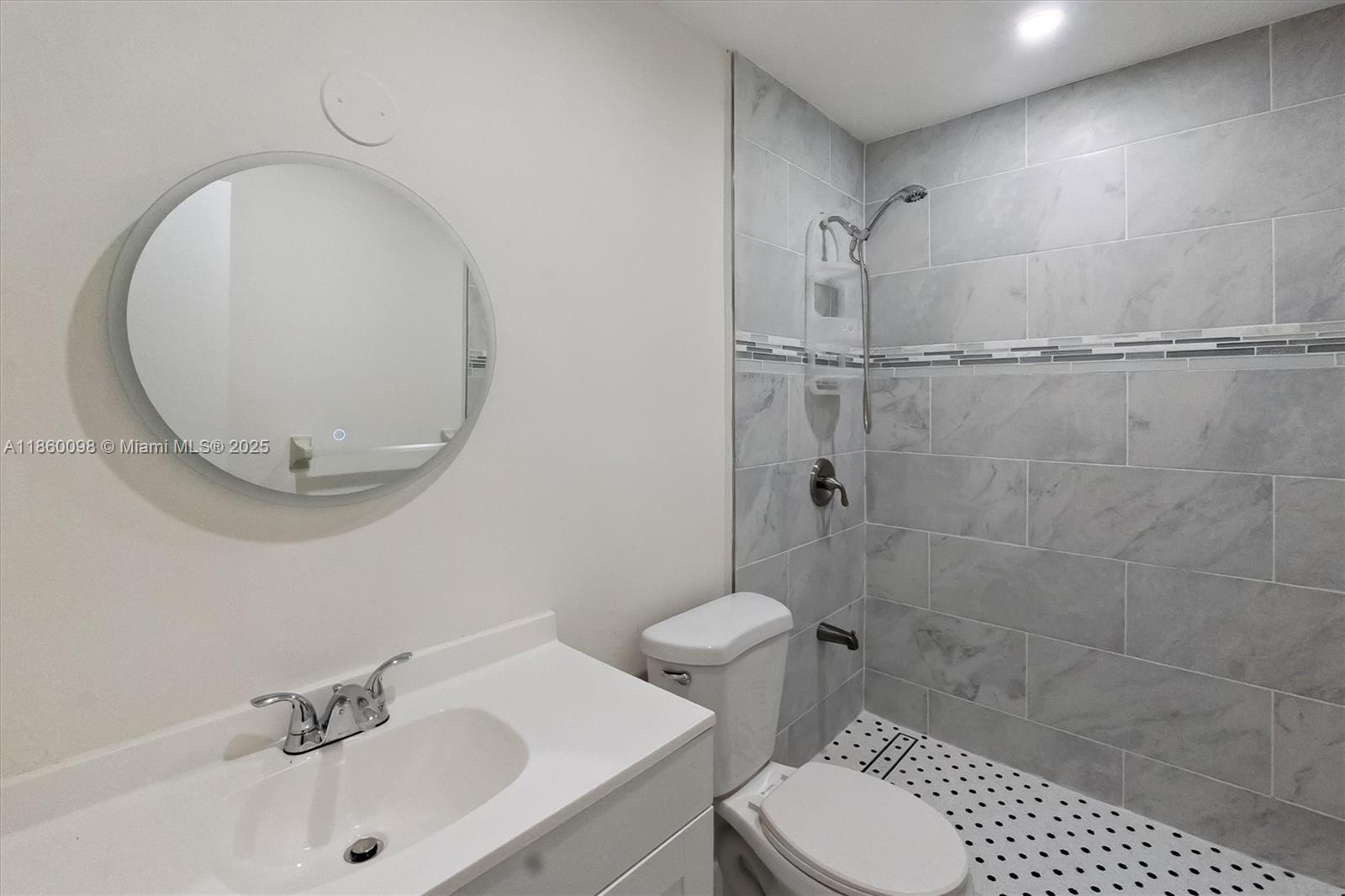 SUMMERSET CONDO PH I - Residential