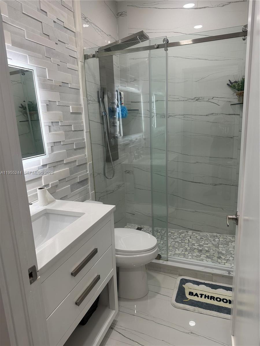 EGRET LAKES ESTATES SEC 4 - Residential