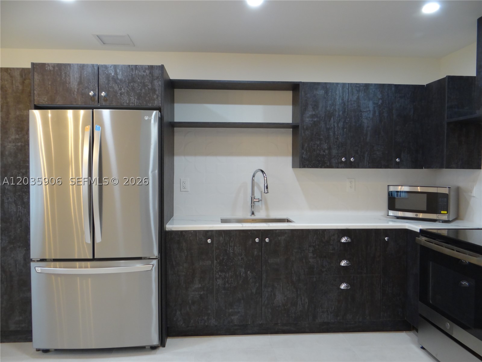 REED LAND CO - Residential Lease