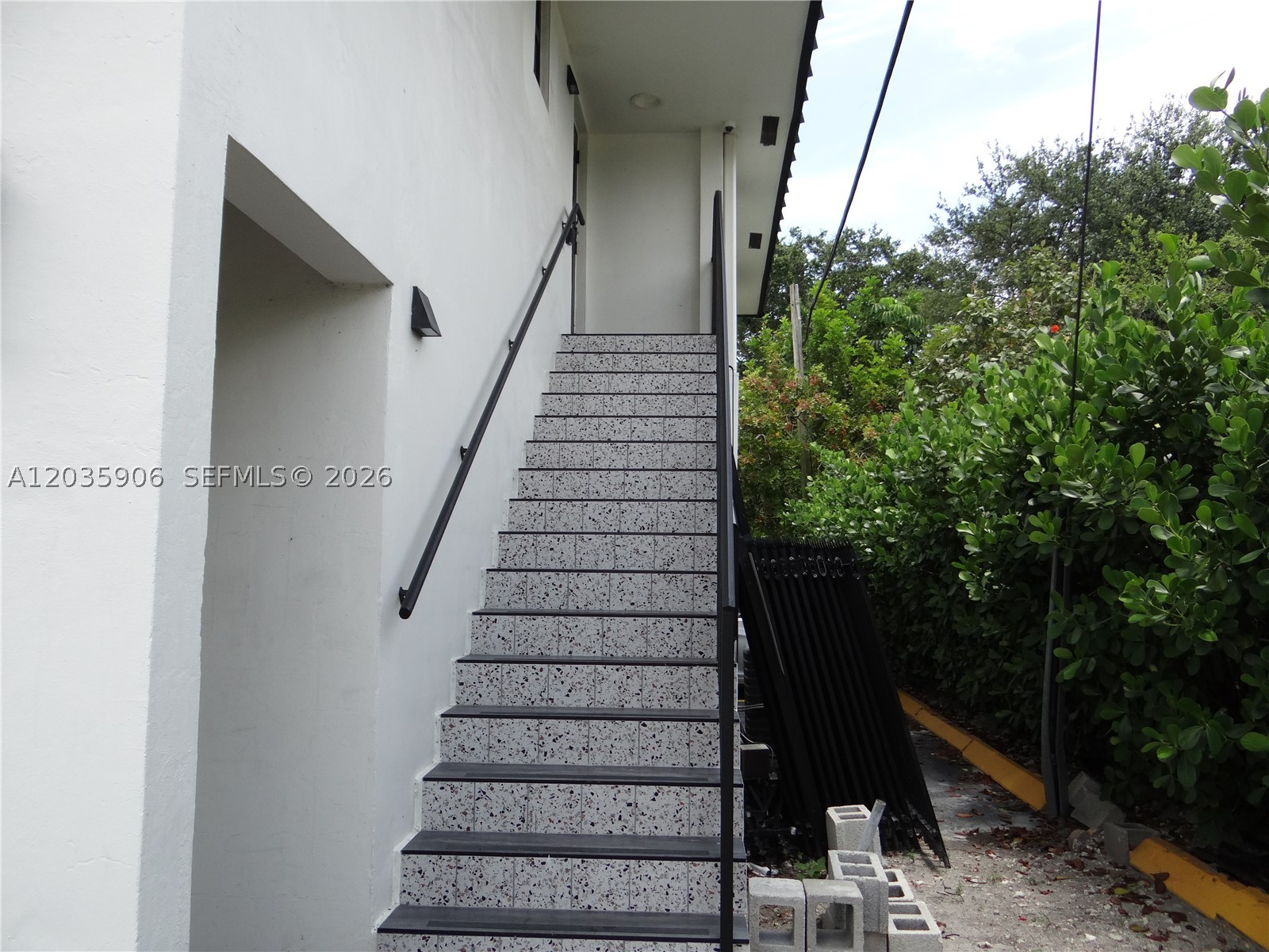 REED LAND CO - Residential Lease