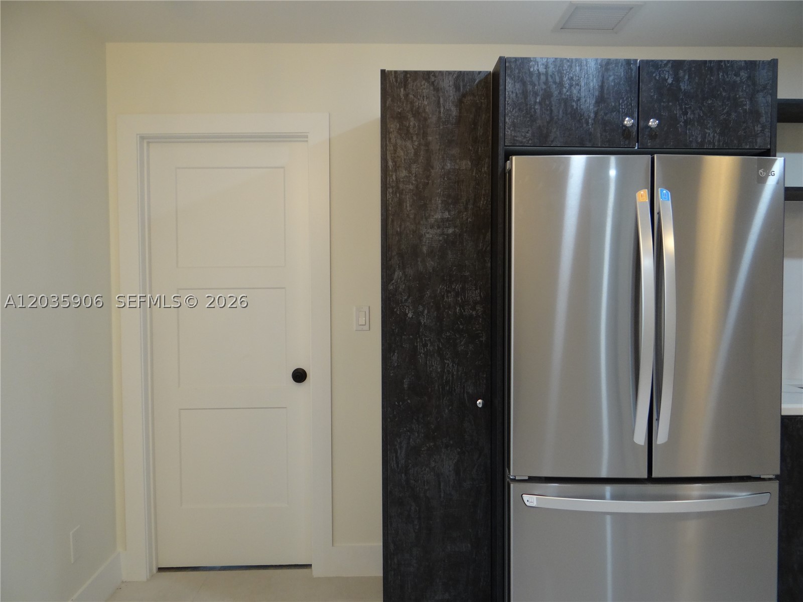 REED LAND CO - Residential Lease