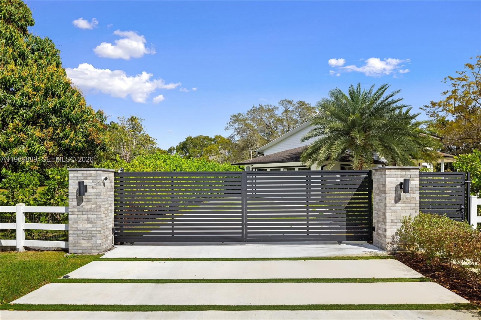 Rolling Oaks - Residential