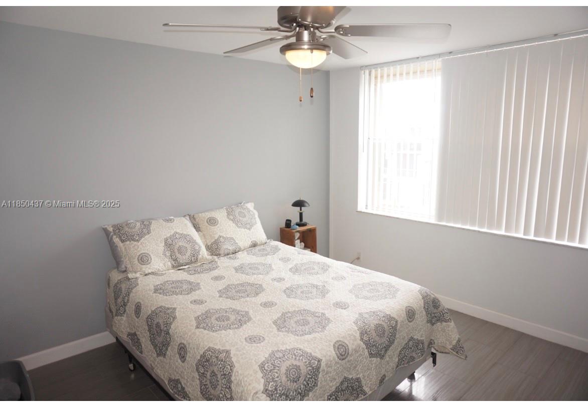 ISLAND CLUB THREE CONDO - Residential