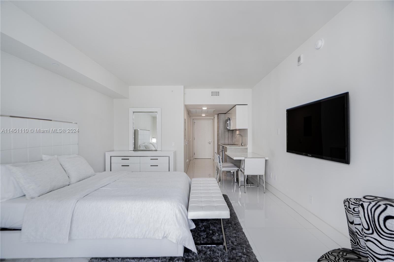 BRICKELLHOUSE CONDO - Residential Lease