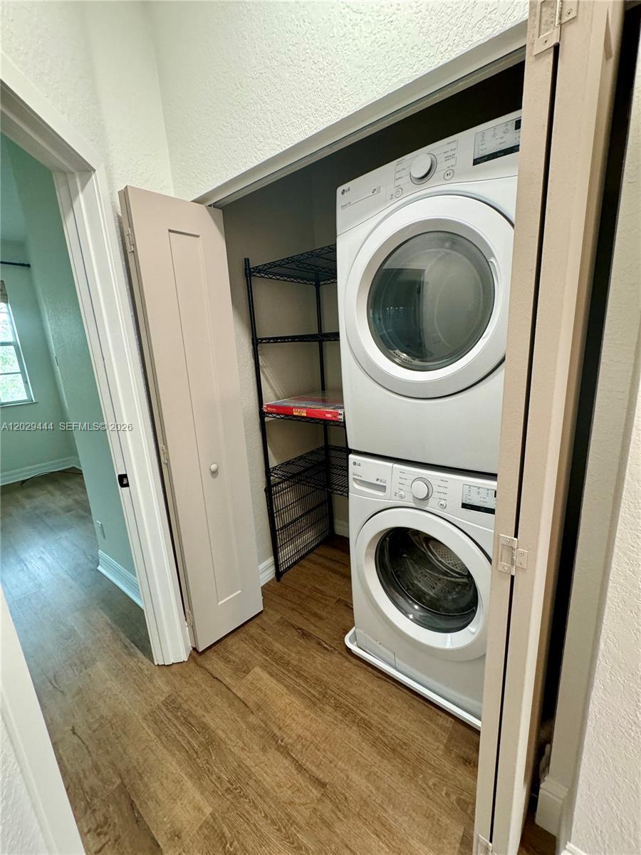 FAIRFIELD GARDENS - Residential Lease