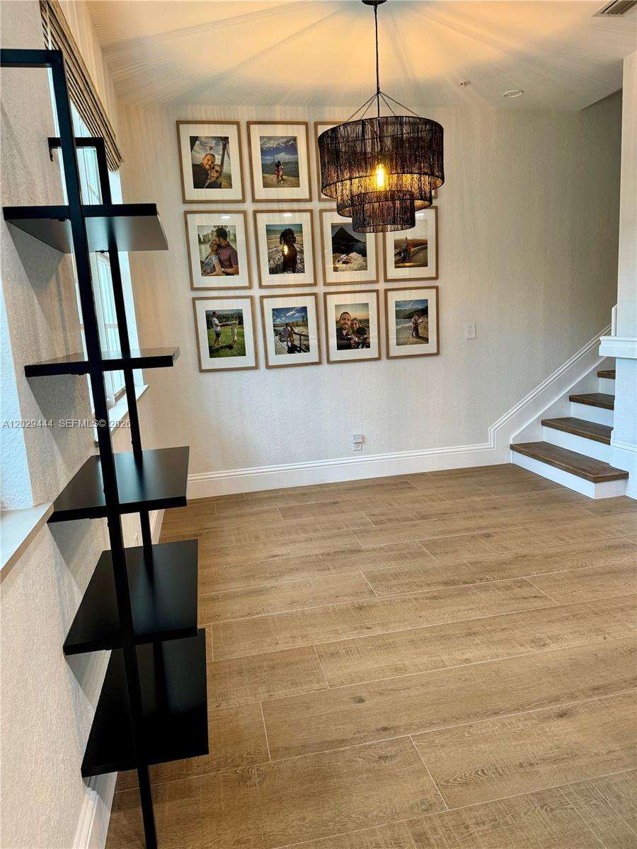 FAIRFIELD GARDENS - Residential Lease