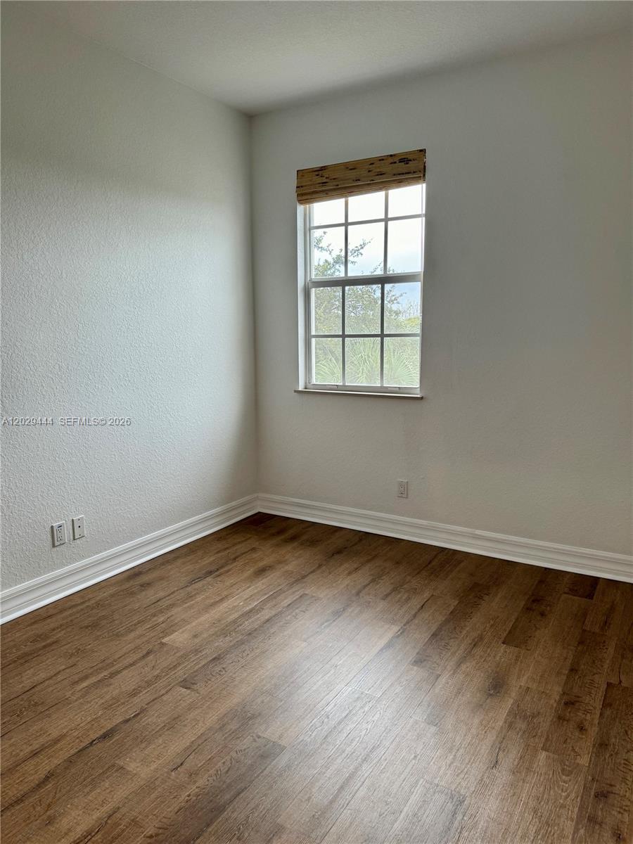 FAIRFIELD GARDENS - Residential Lease