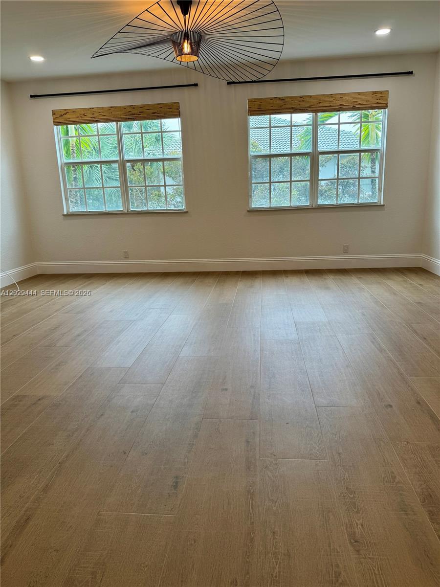 FAIRFIELD GARDENS - Residential Lease