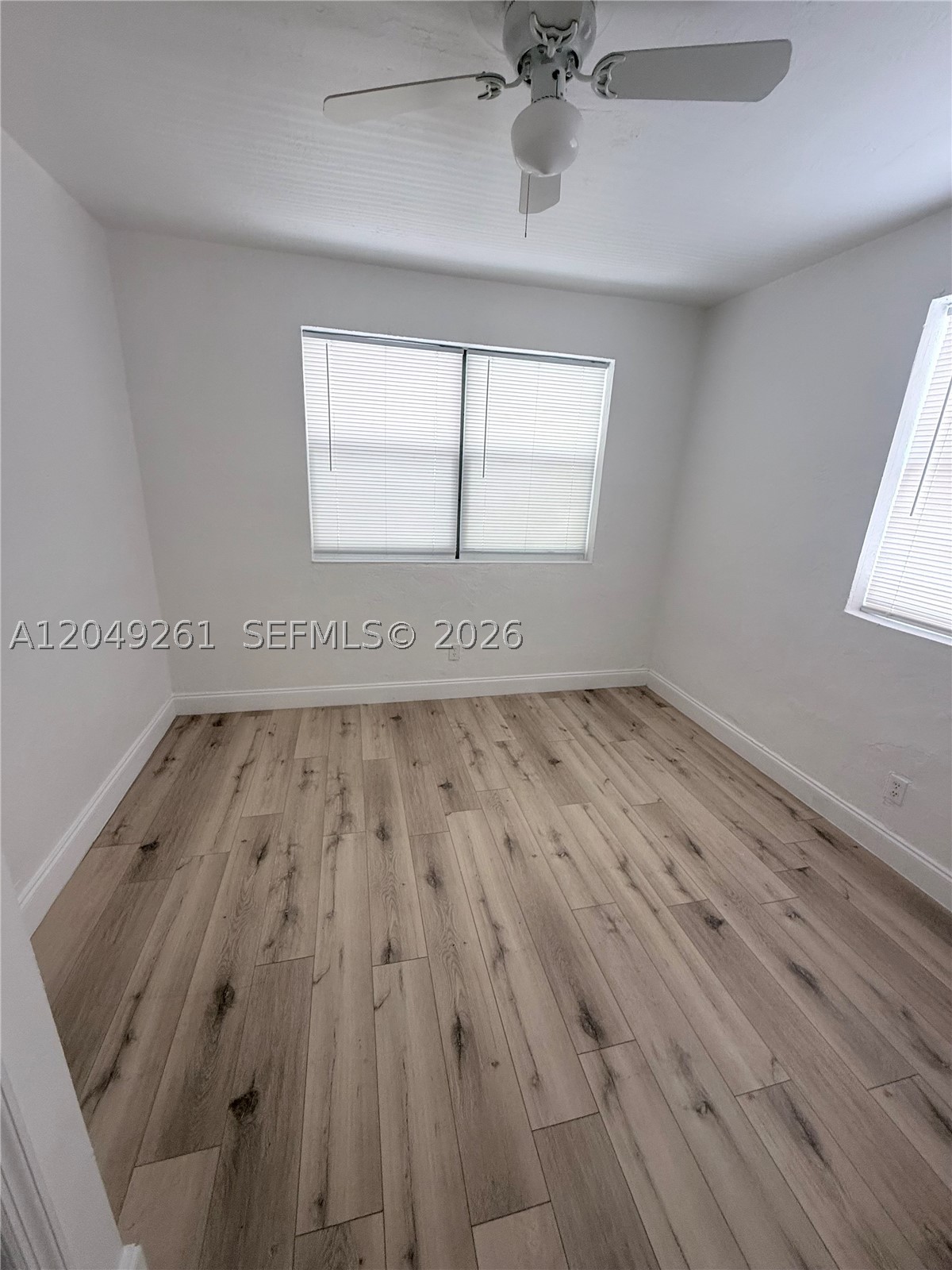 NORTH HOLLYWOOD - Residential Lease