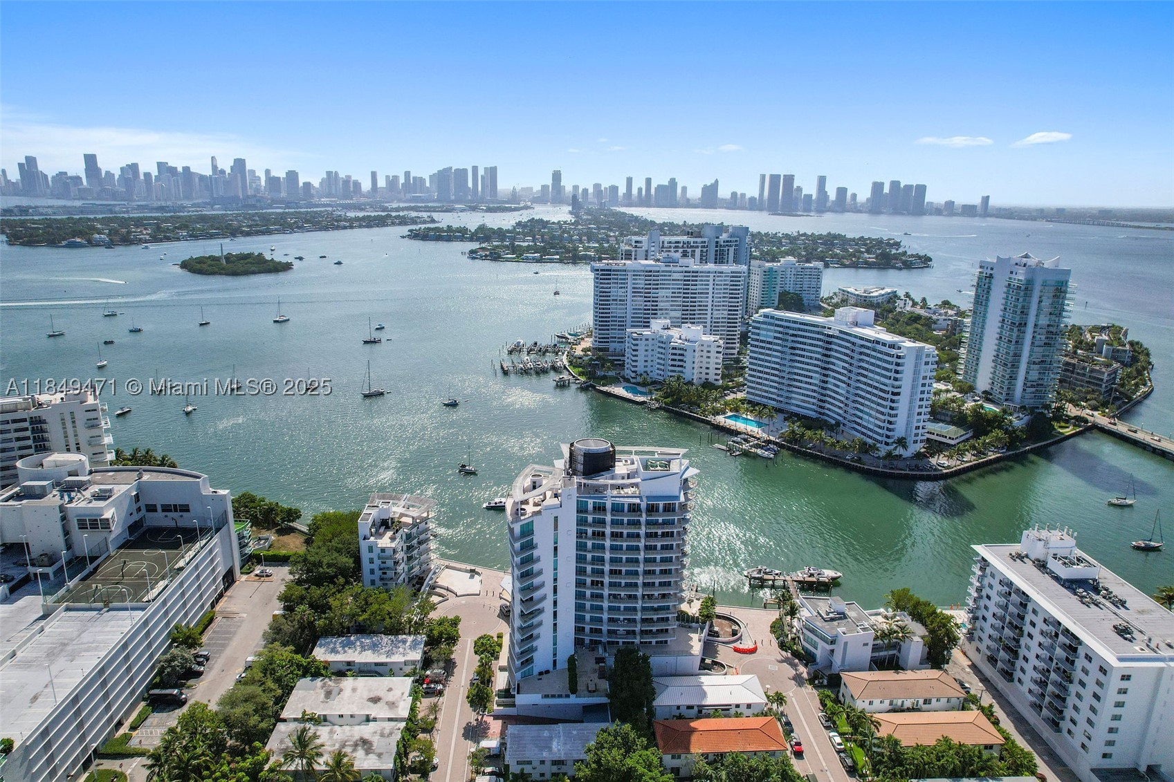 CAPRI SOUTH BEACH CONDO - Residential