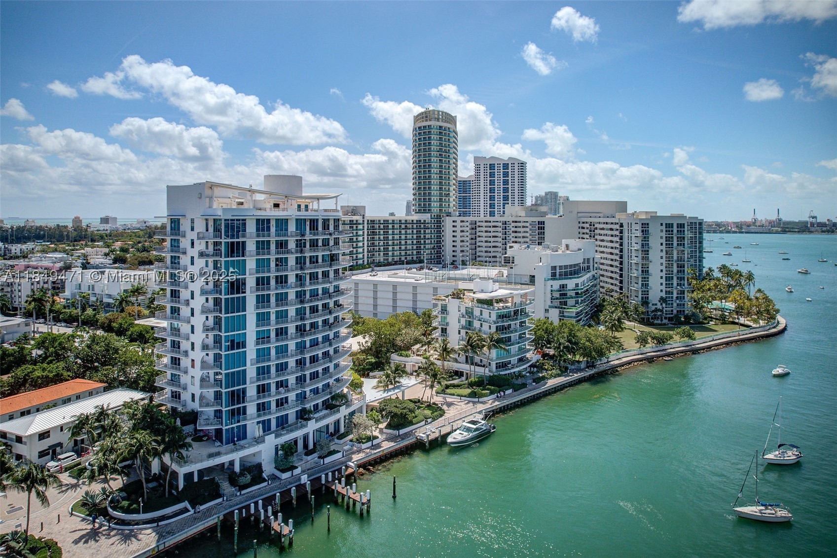 CAPRI SOUTH BEACH CONDO - Residential