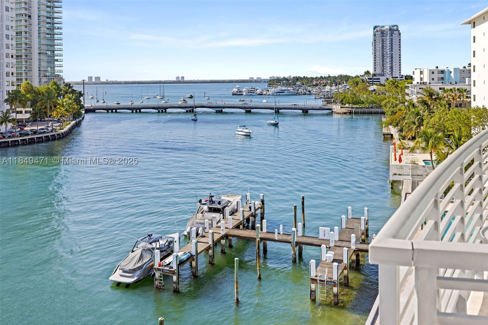 CAPRI SOUTH BEACH CONDO - Residential
