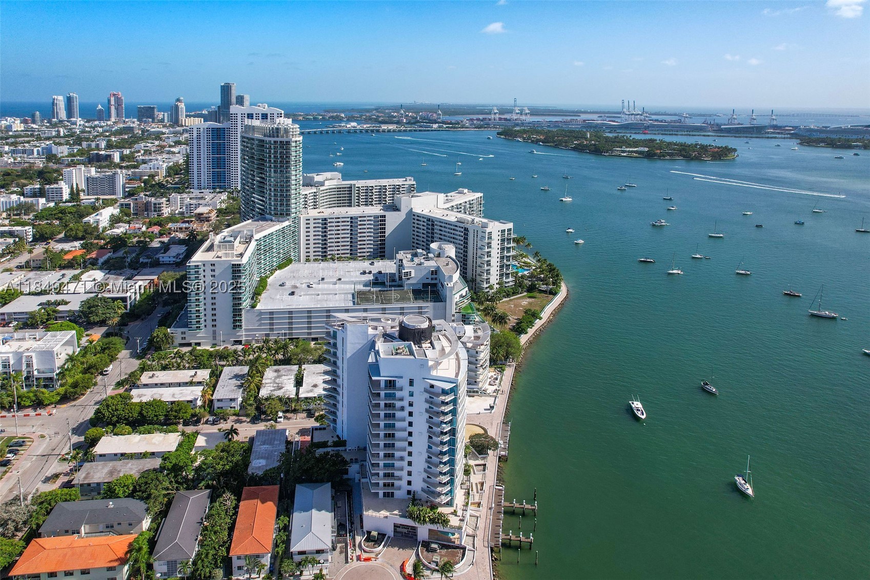 CAPRI SOUTH BEACH CONDO - Residential