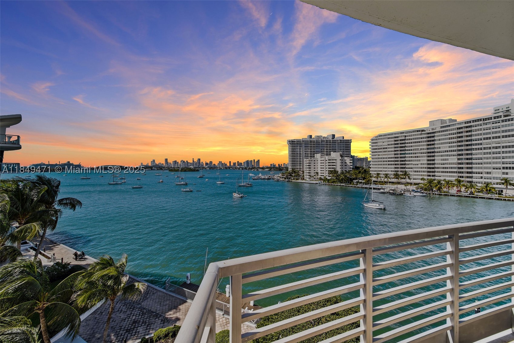 CAPRI SOUTH BEACH CONDO - Residential