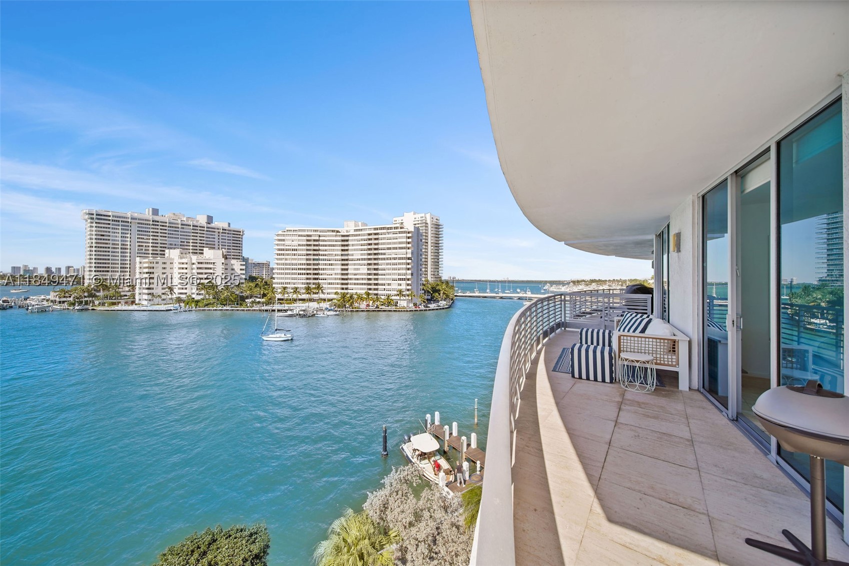 CAPRI SOUTH BEACH CONDO - Residential