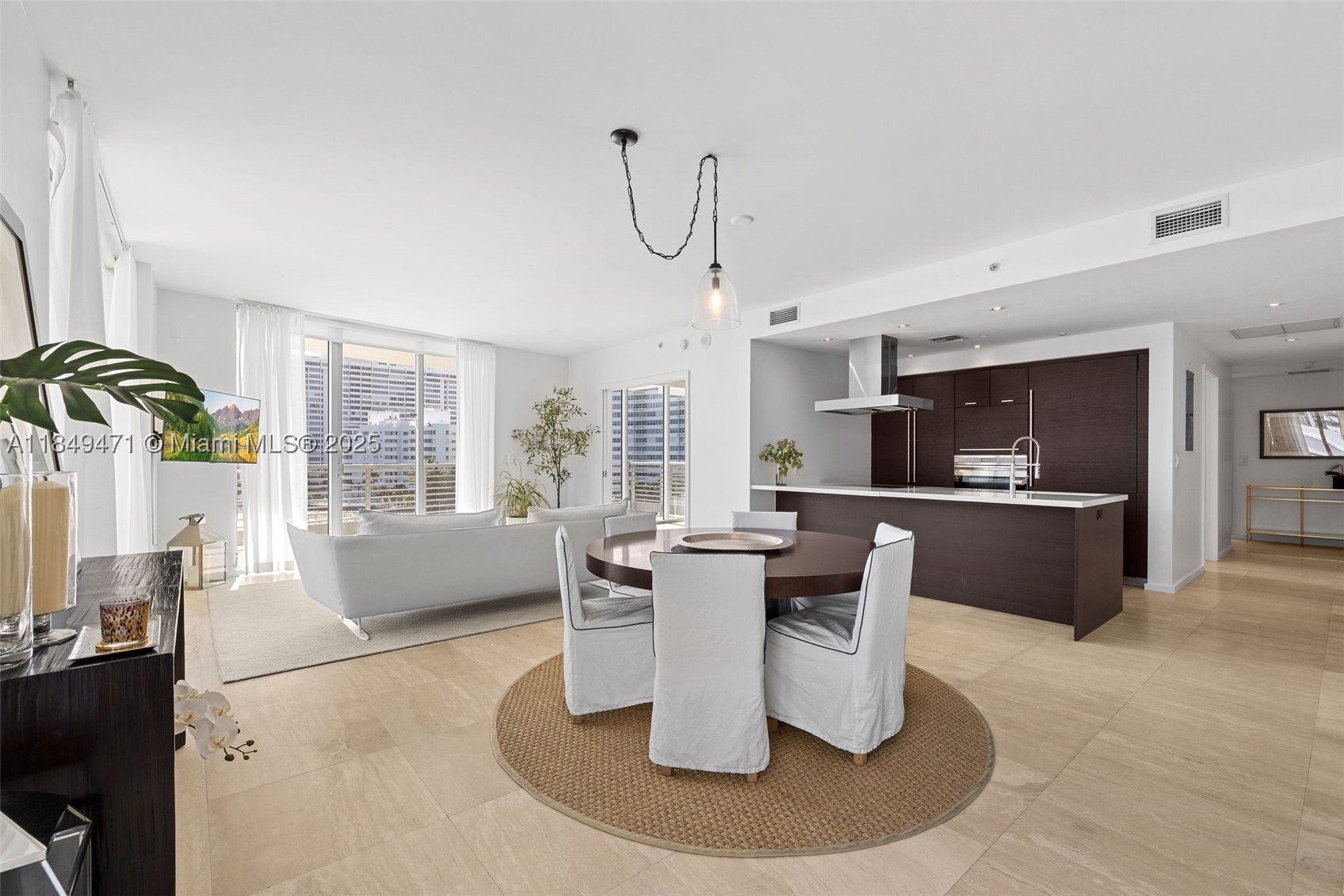 CAPRI SOUTH BEACH CONDO - Residential