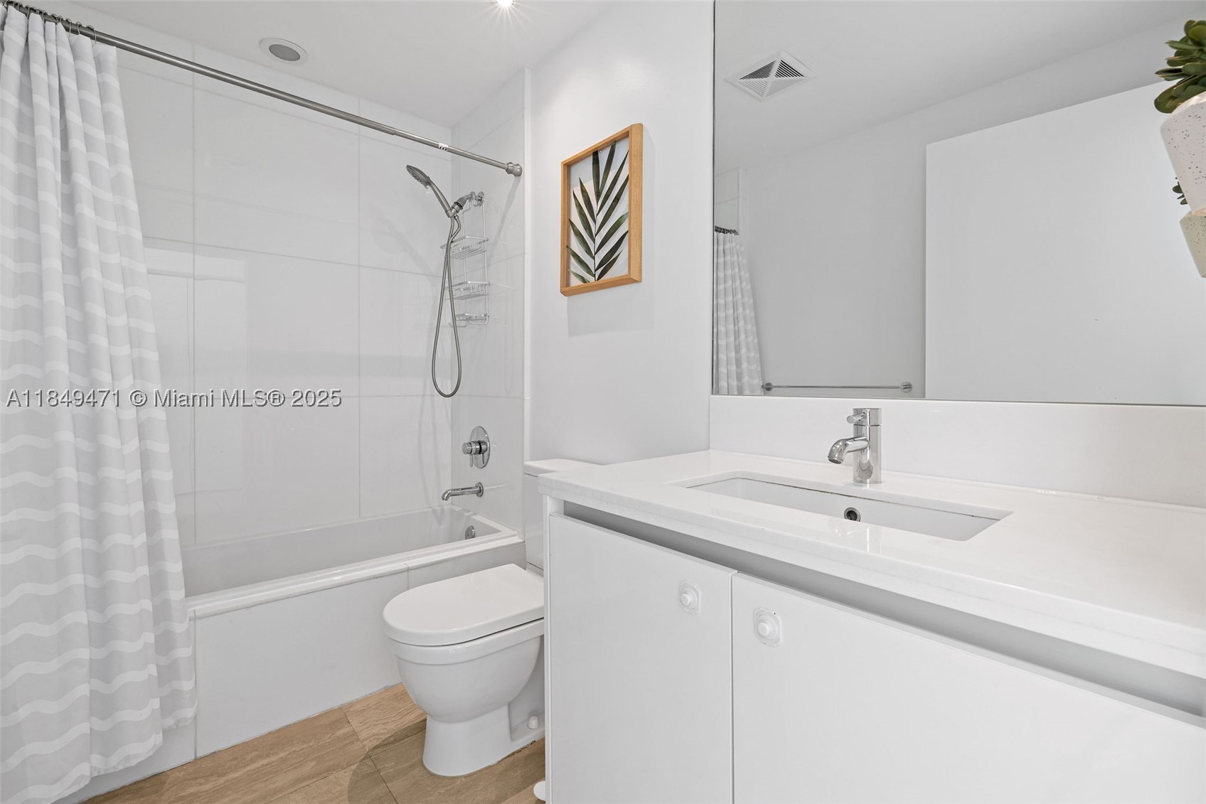 CAPRI SOUTH BEACH CONDO - Residential
