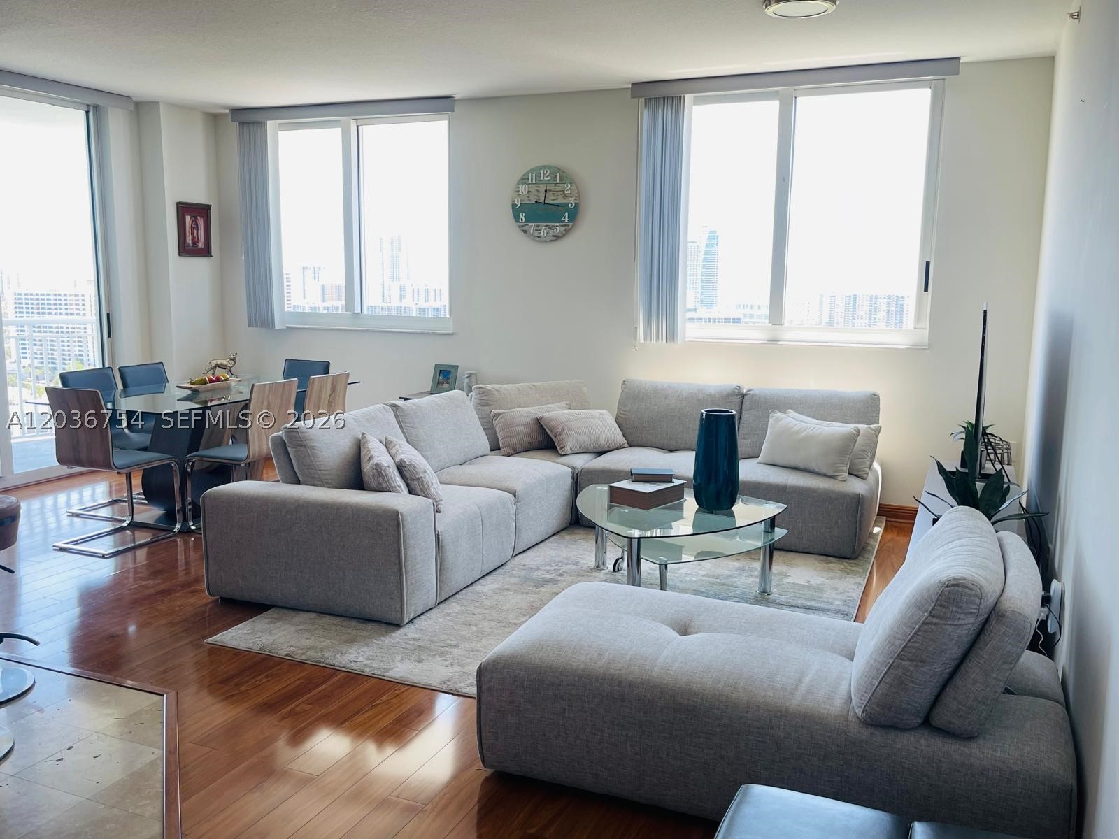 DUO CONDOMINIUM EAST - Residential Lease