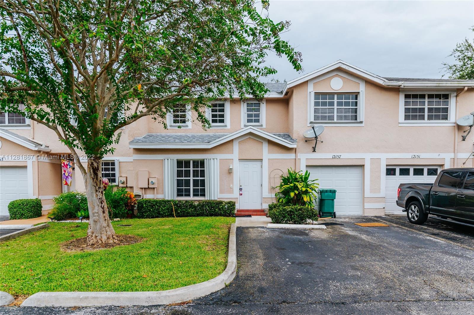 FLAMINGO GARDENS PH 5 - Residential Lease