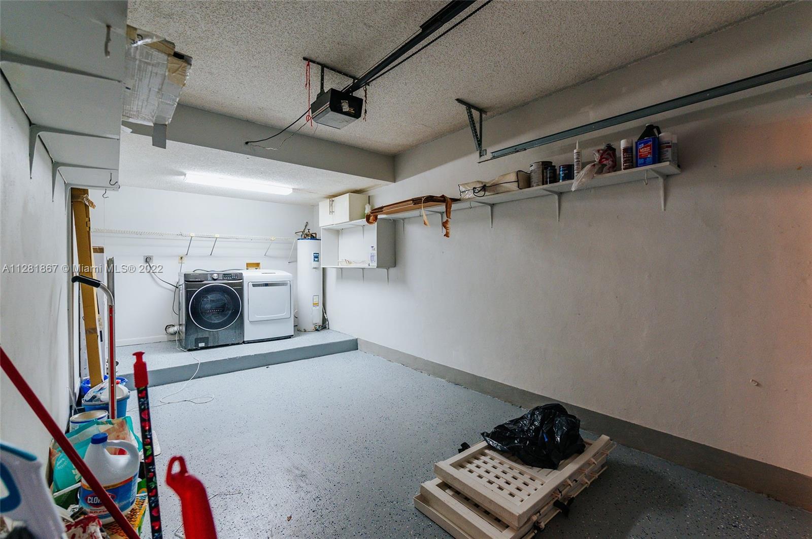 FLAMINGO GARDENS PH 5 - Residential Lease