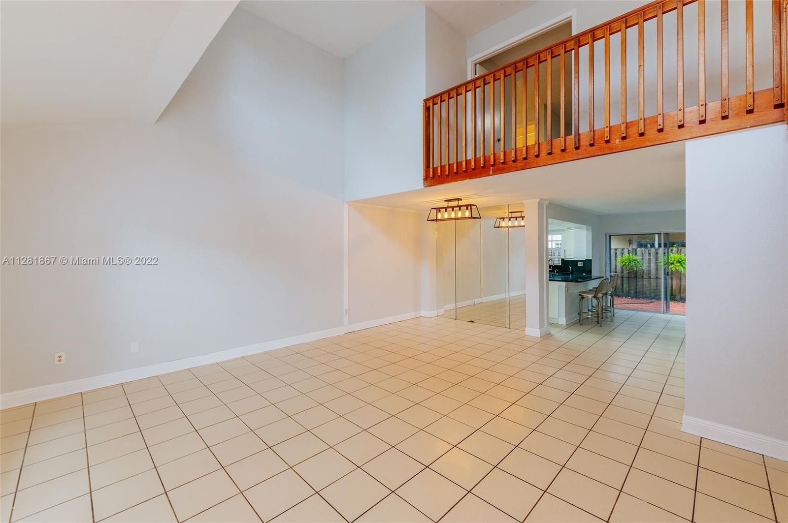 FLAMINGO GARDENS PH 5 - Residential Lease