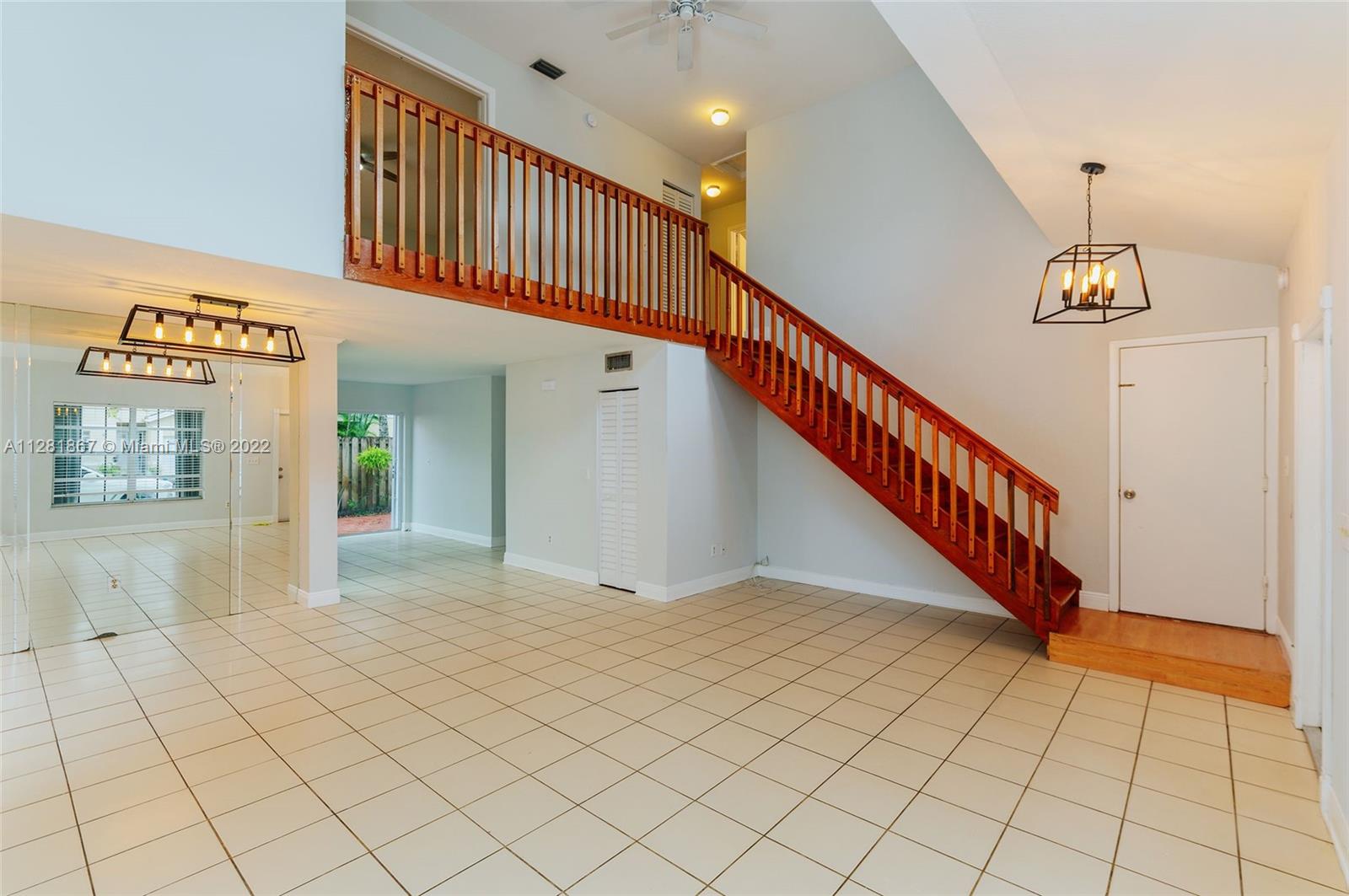 FLAMINGO GARDENS PH 5 - Residential Lease