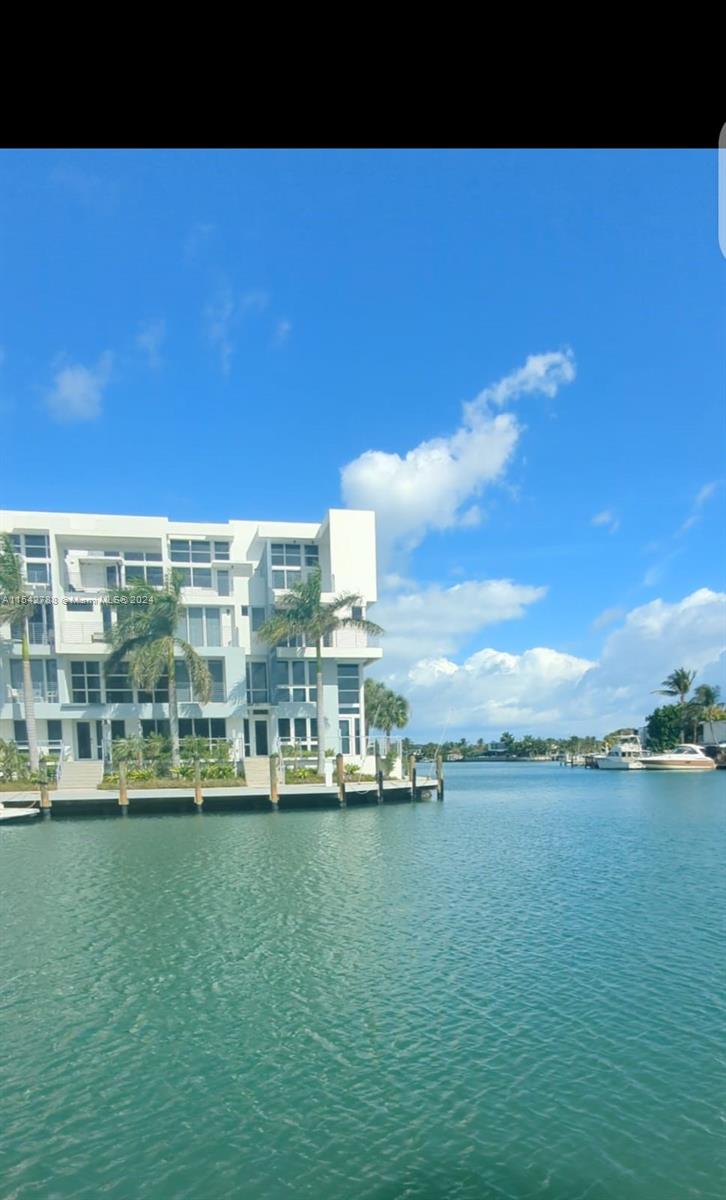 ISLAND POINT SOUTH CONDO - Residential Lease