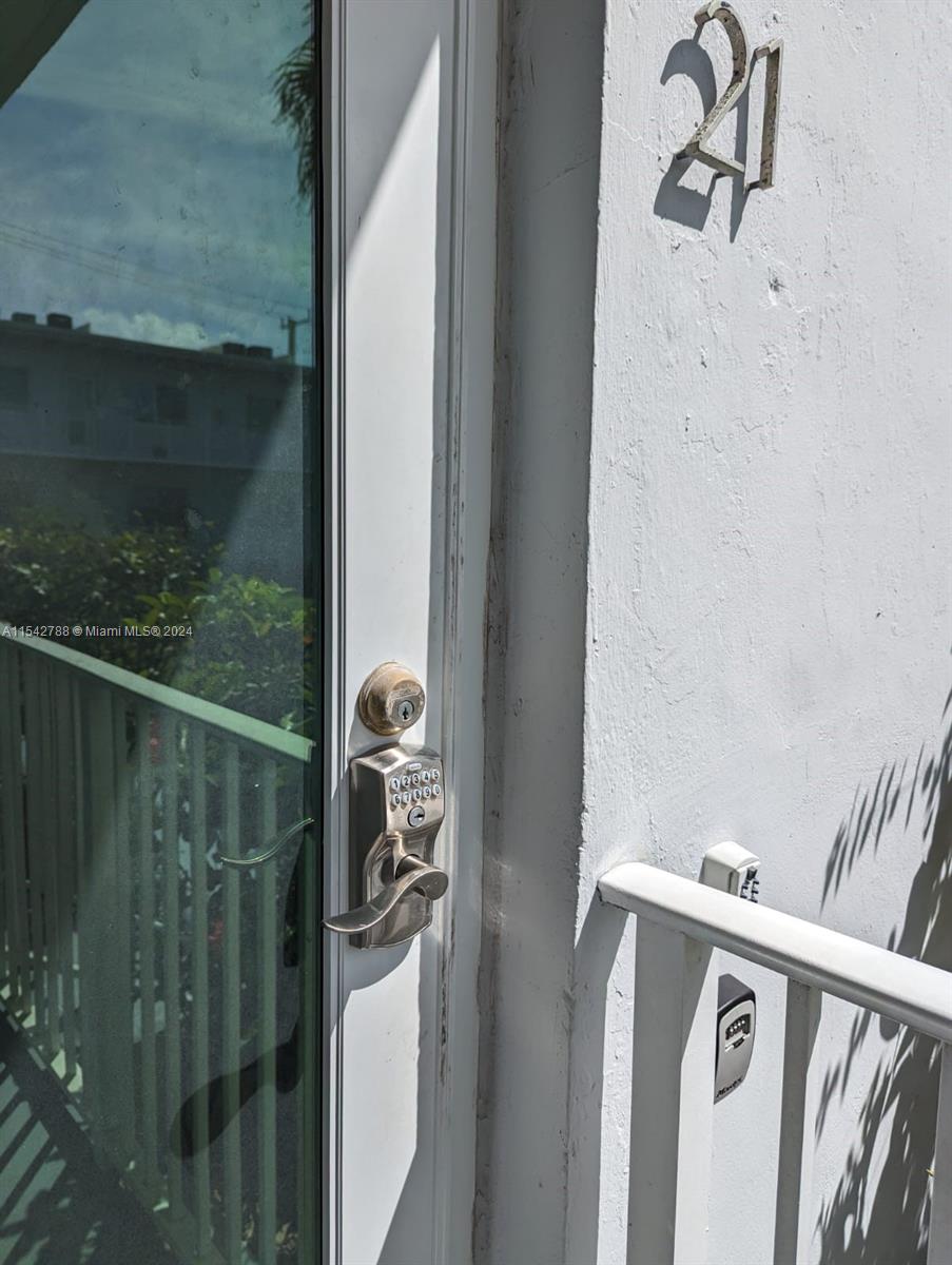 ISLAND POINT SOUTH CONDO - Residential Lease
