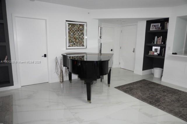 COURVOISIER COURTS CONDO - Residential