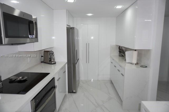 COURVOISIER COURTS CONDO - Residential