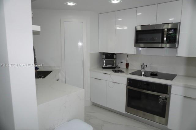 COURVOISIER COURTS CONDO - Residential