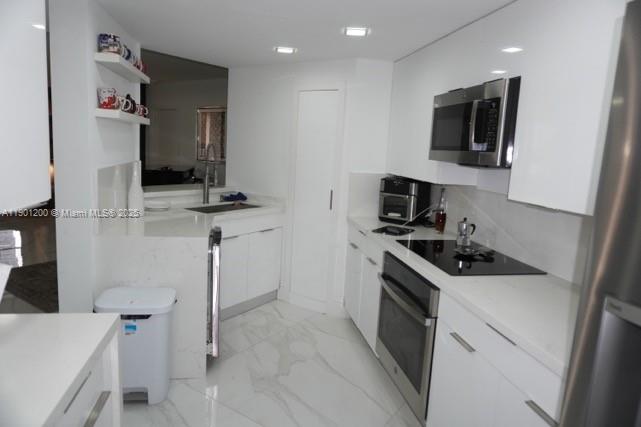 COURVOISIER COURTS CONDO - Residential