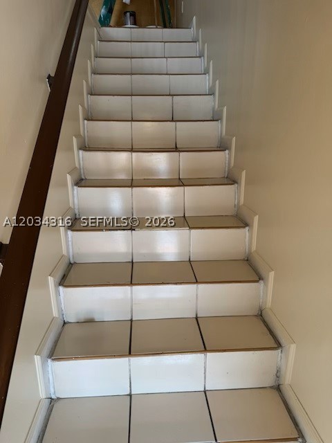 EL PRADO XI CONDO - Residential Lease