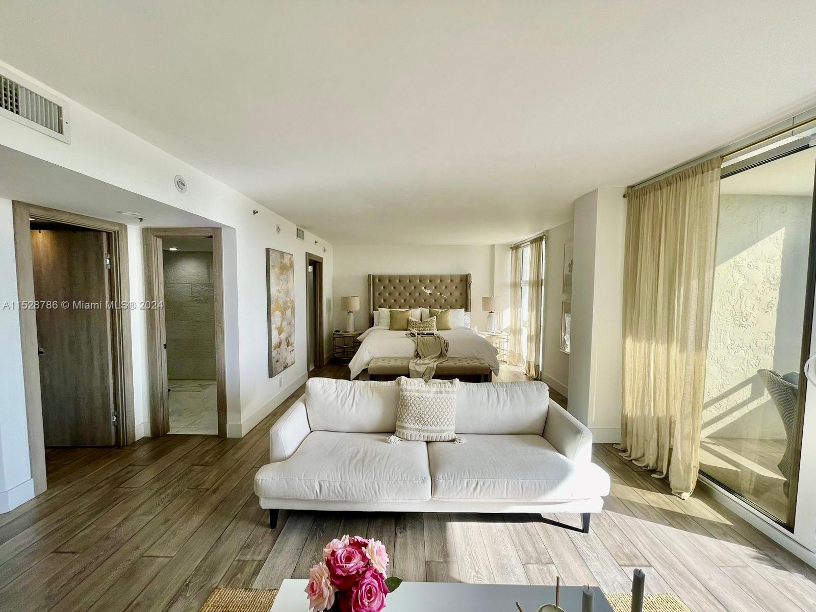 DELVISTA TOWERS CONDO - Residential