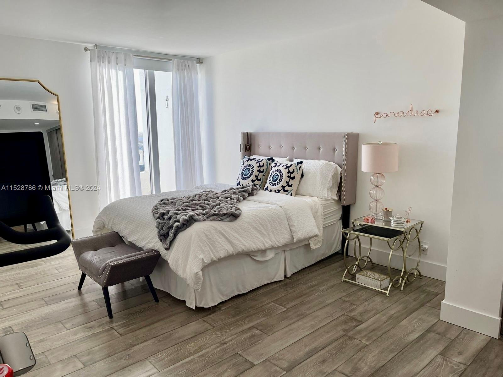 DELVISTA TOWERS CONDO - Residential