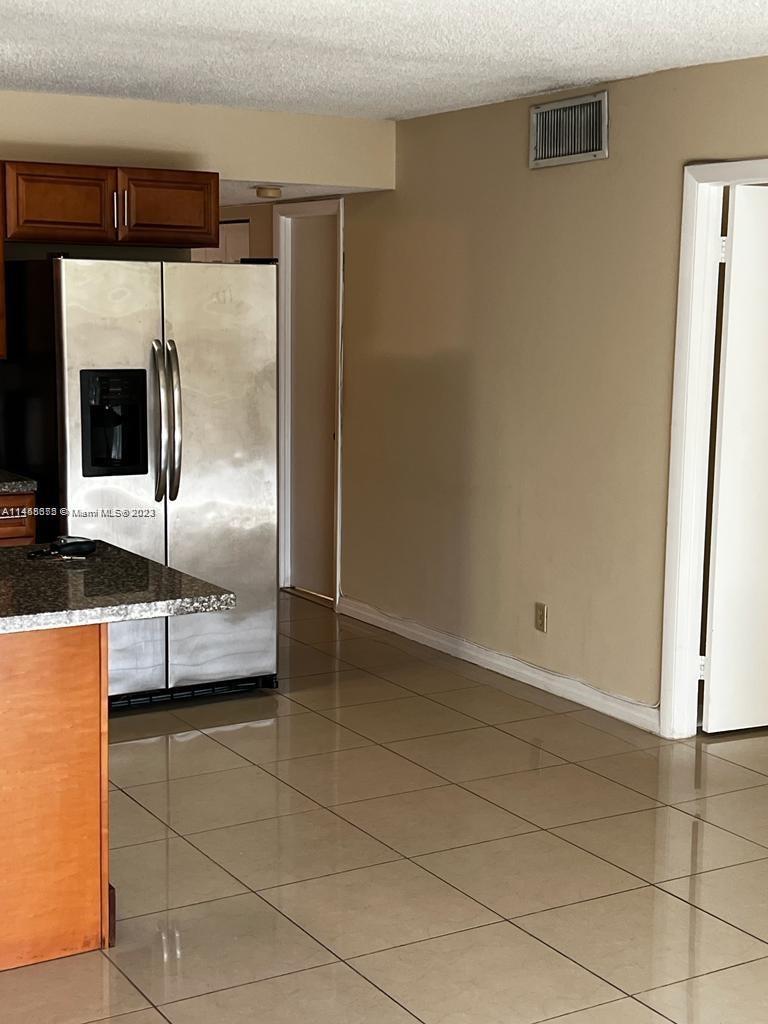 POLYNESIAN GARDENS CONDOM - Residential Lease