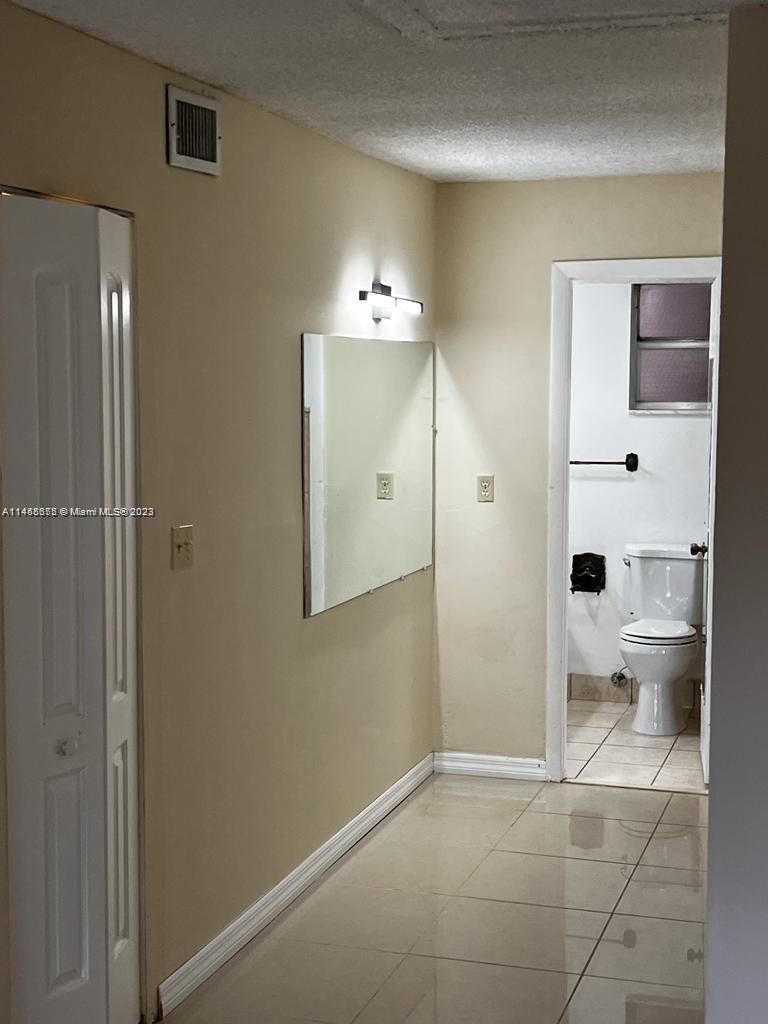 POLYNESIAN GARDENS CONDOM - Residential Lease