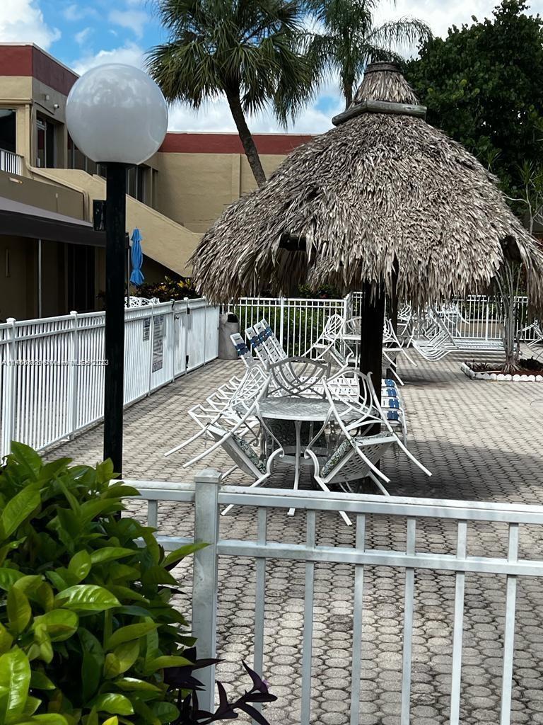 POLYNESIAN GARDENS CONDOM - Residential Lease
