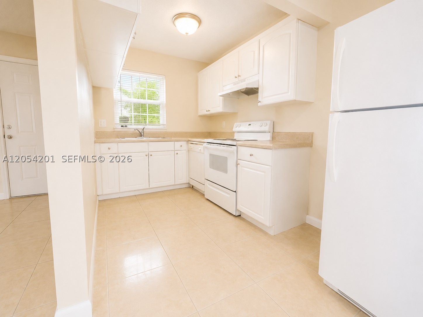 KENTWOOD OF WEDGEWOOD CON - Residential Lease