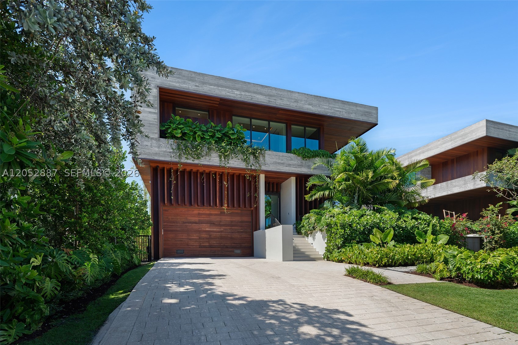 SUNSET ISLANDS-ISLAND NO 3 - Residential Lease