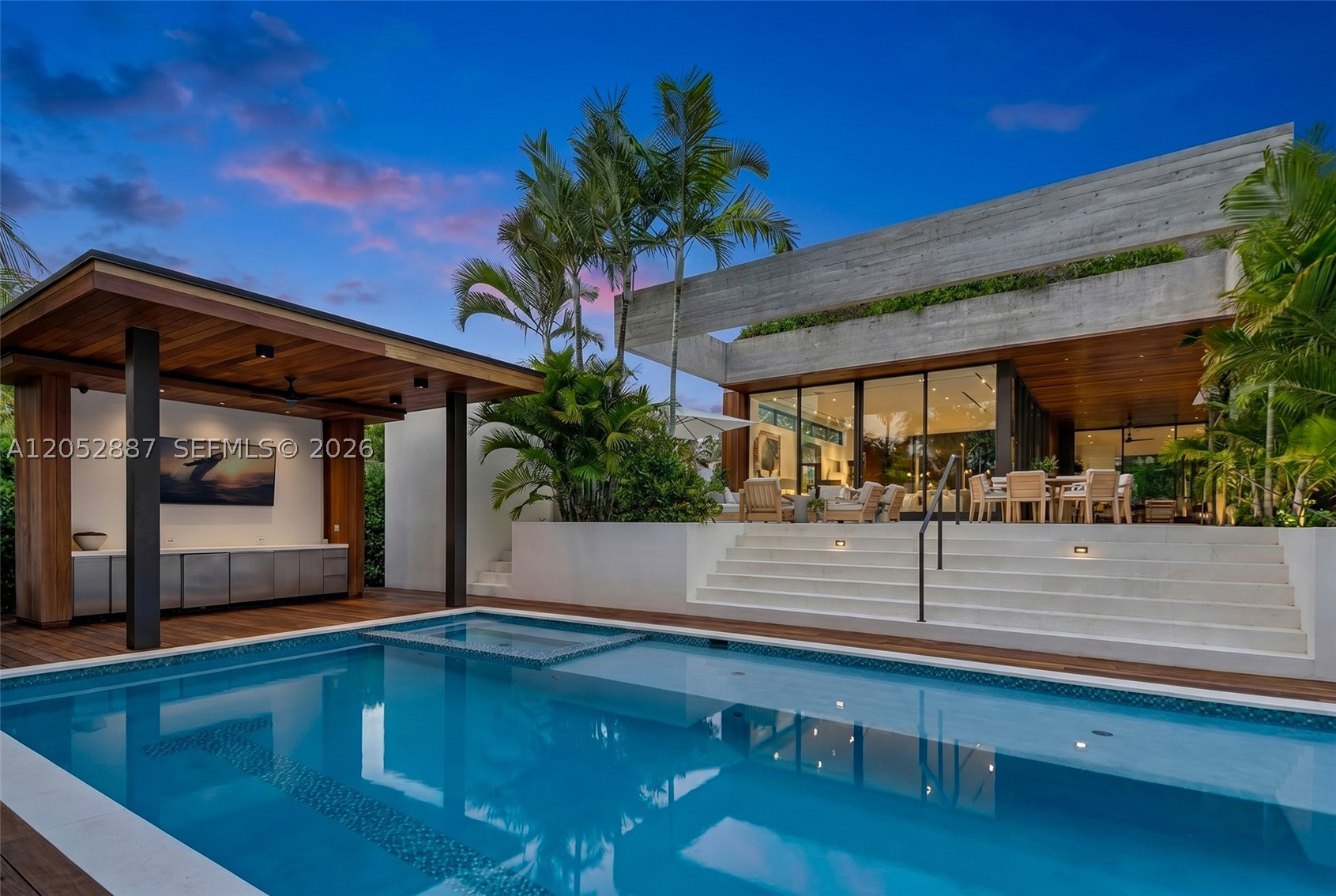SUNSET ISLANDS-ISLAND NO 3 - Residential Lease