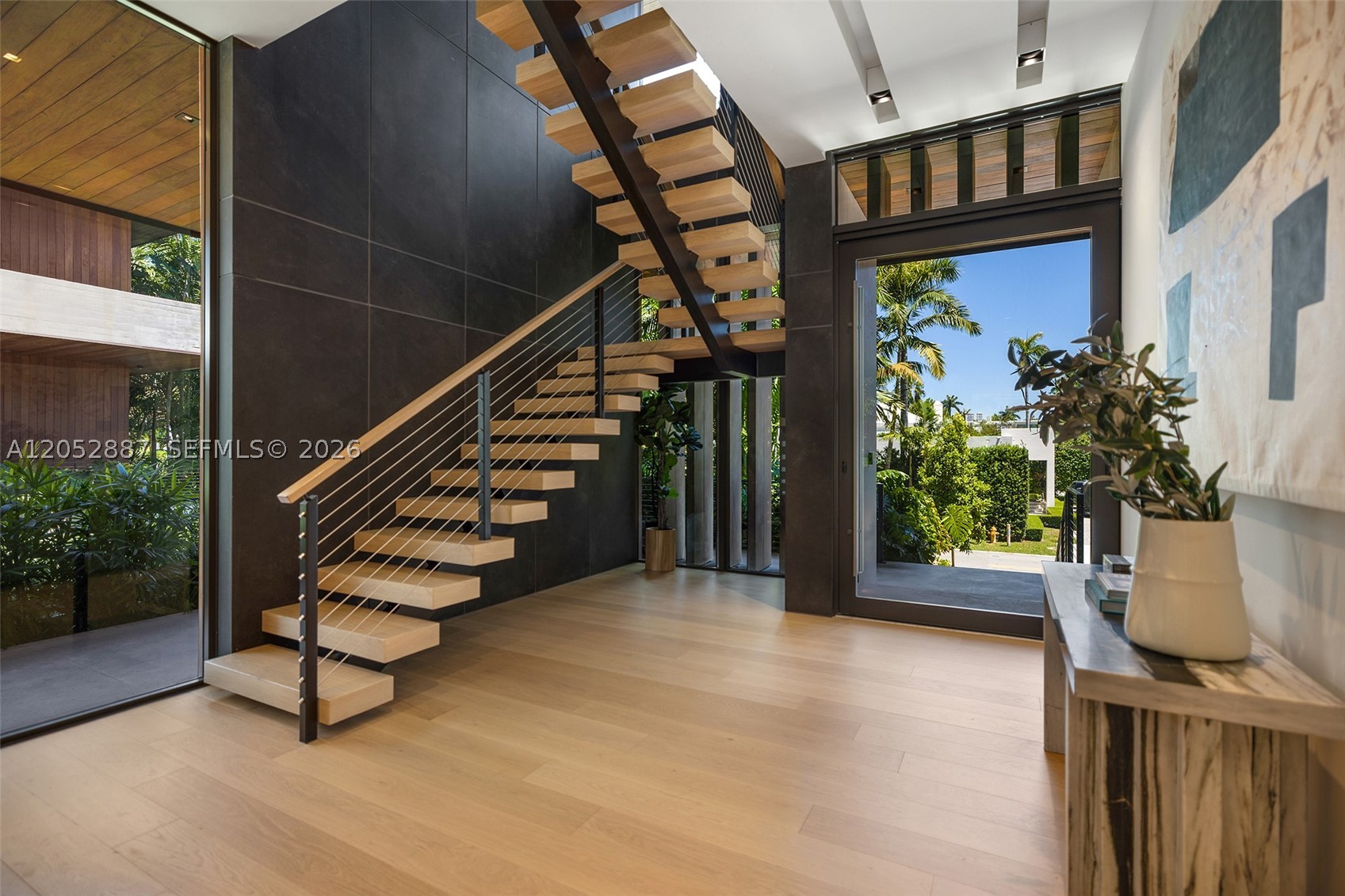 SUNSET ISLANDS-ISLAND NO 3 - Residential Lease