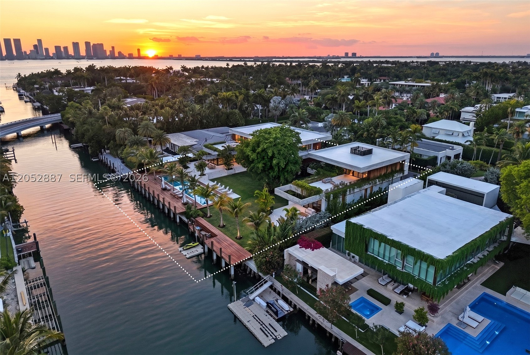 SUNSET ISLANDS-ISLAND NO 3 - Residential Lease