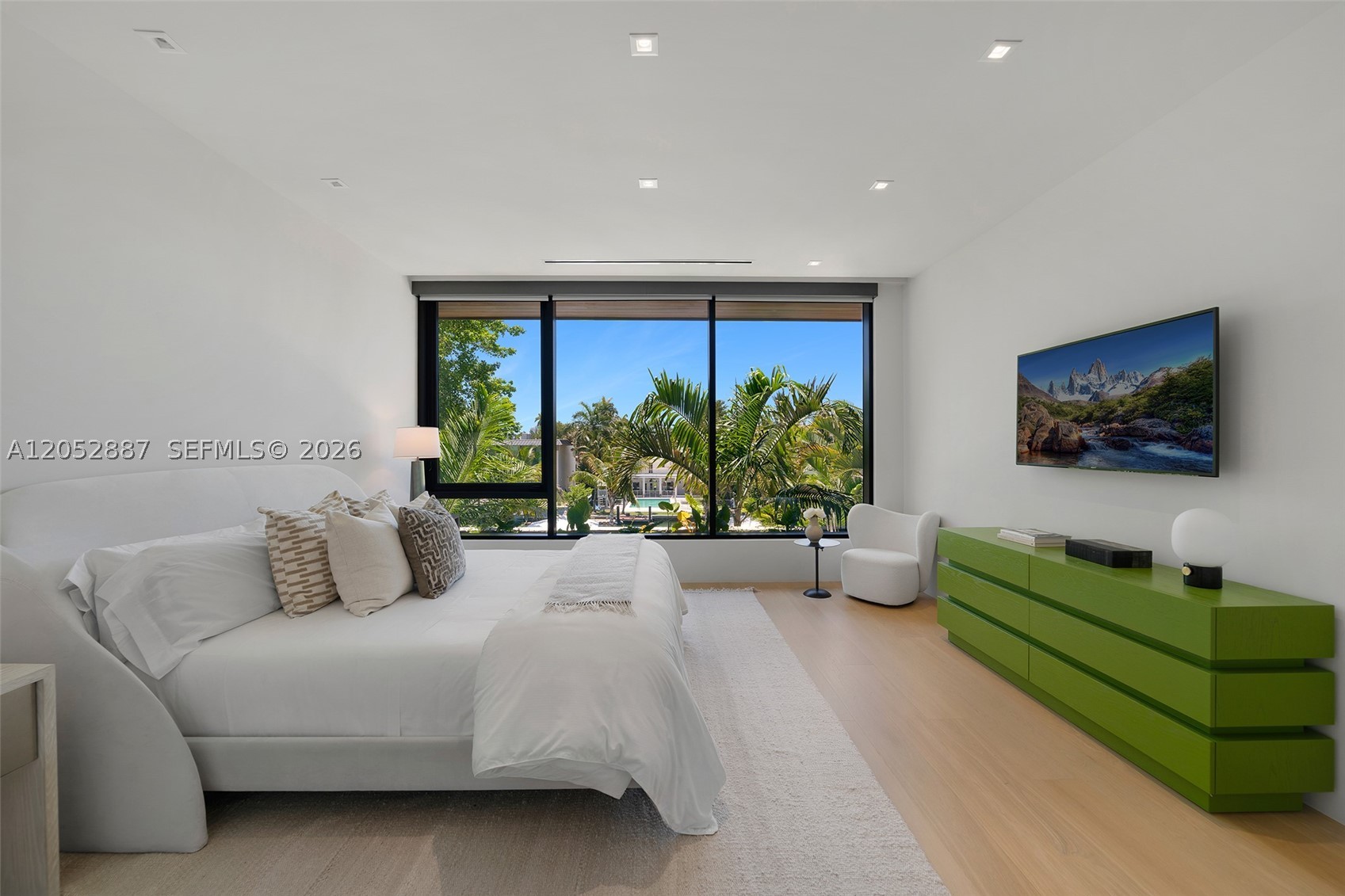 SUNSET ISLANDS-ISLAND NO 3 - Residential Lease