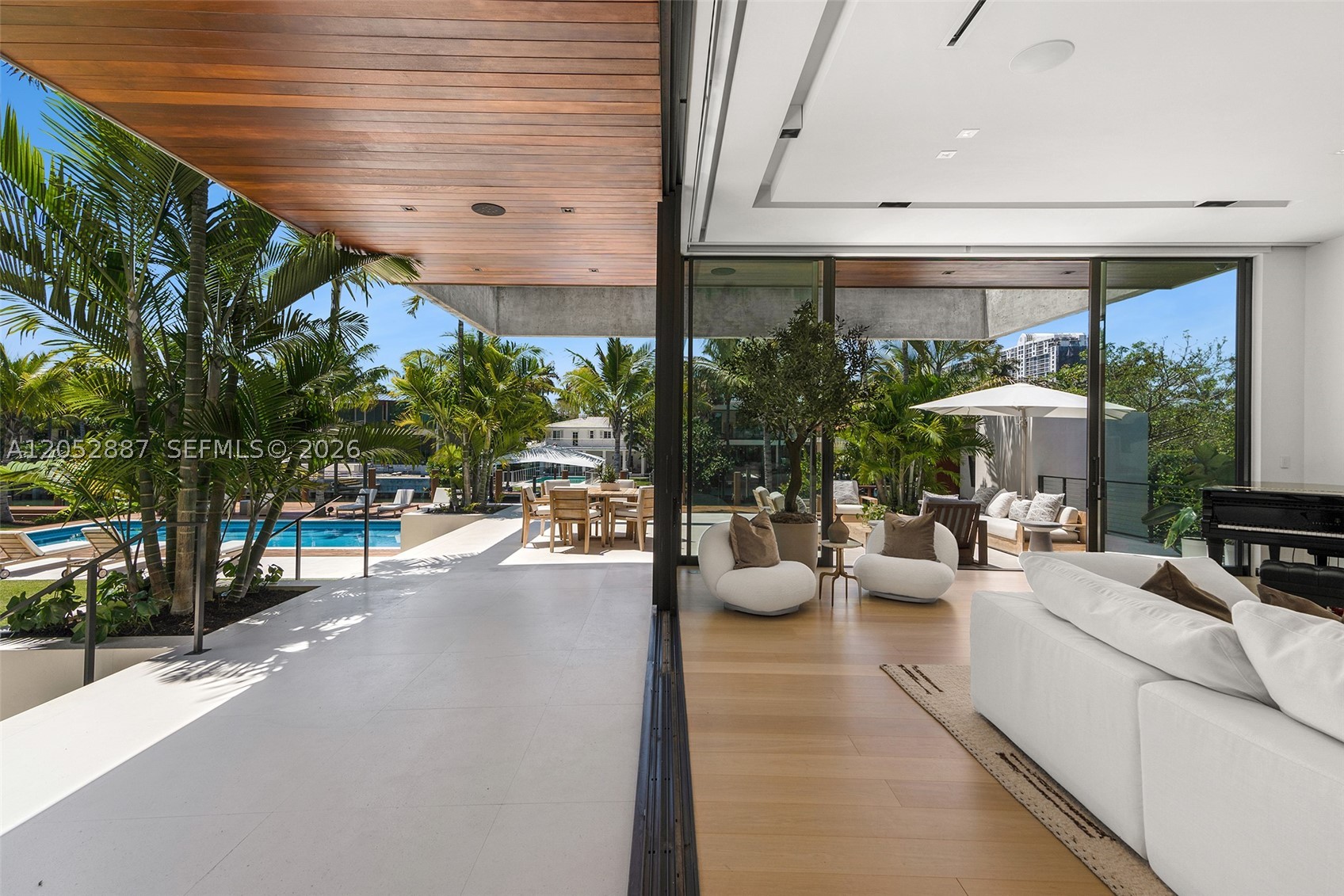 SUNSET ISLANDS-ISLAND NO 3 - Residential Lease