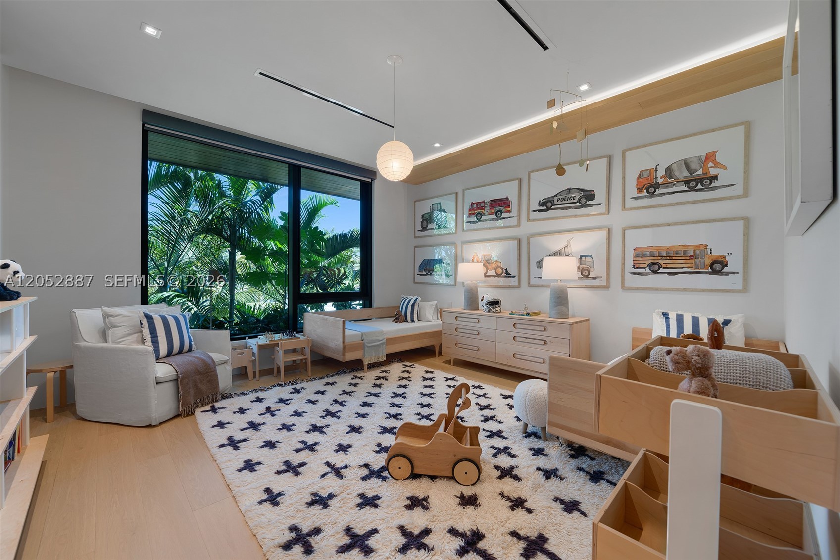 SUNSET ISLANDS-ISLAND NO 3 - Residential Lease